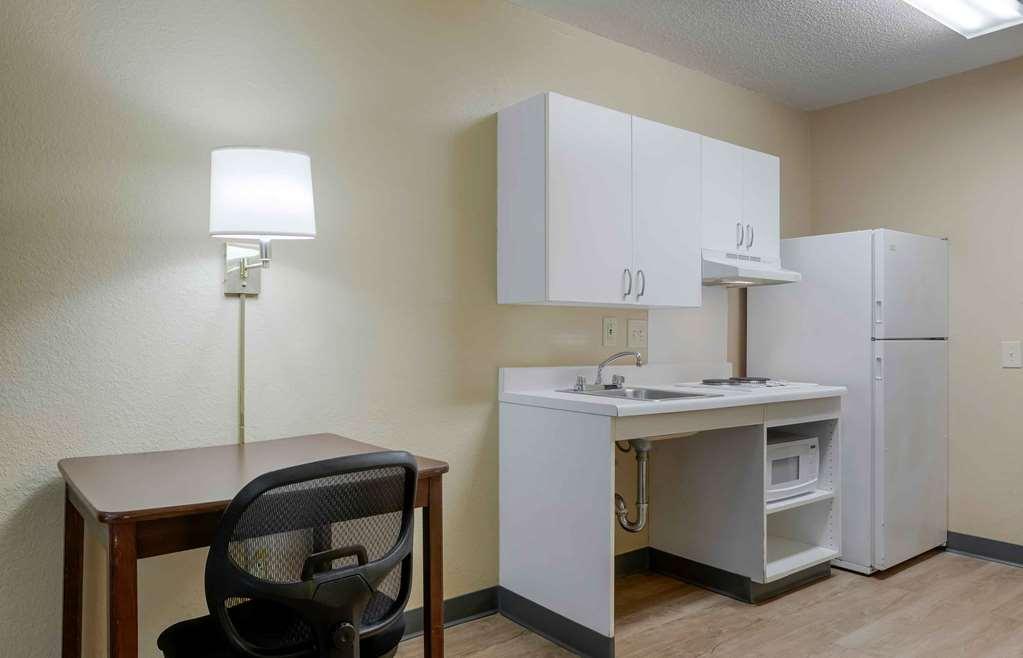 Extended Stay America Suites - Oklahoma City - Airport Habitación foto
