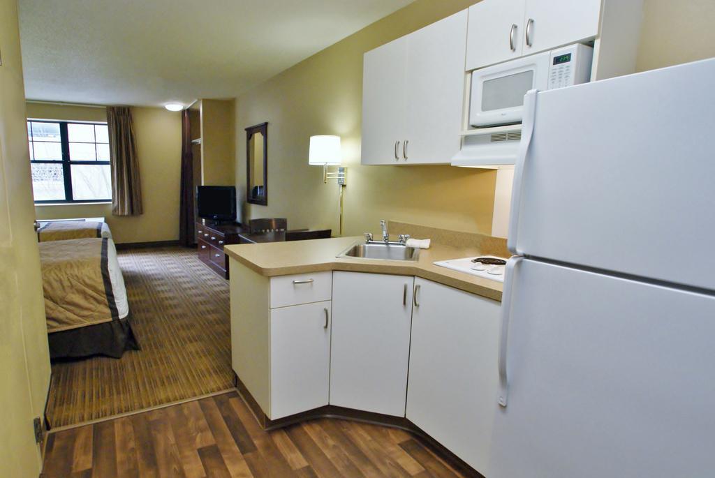 Extended Stay America Suites - Oklahoma City - Airport Exterior foto